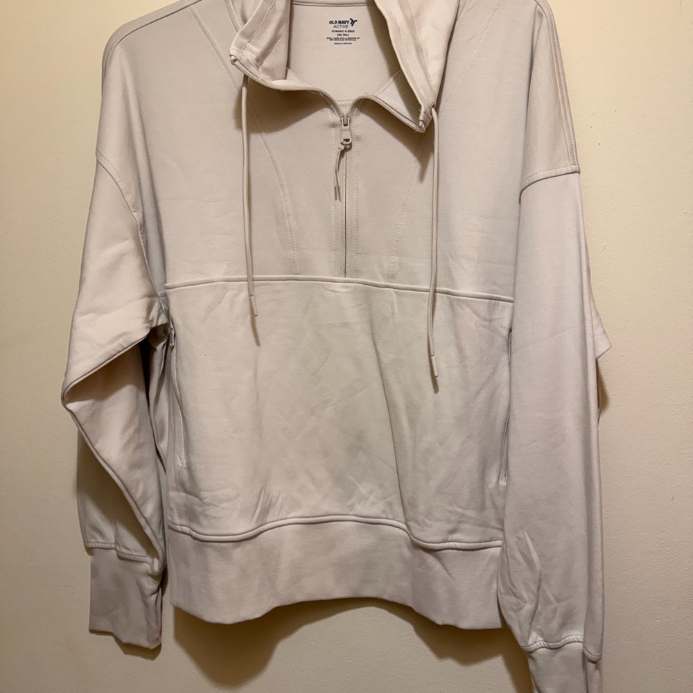 Old Navy Women's Cream Zip Up Sweater